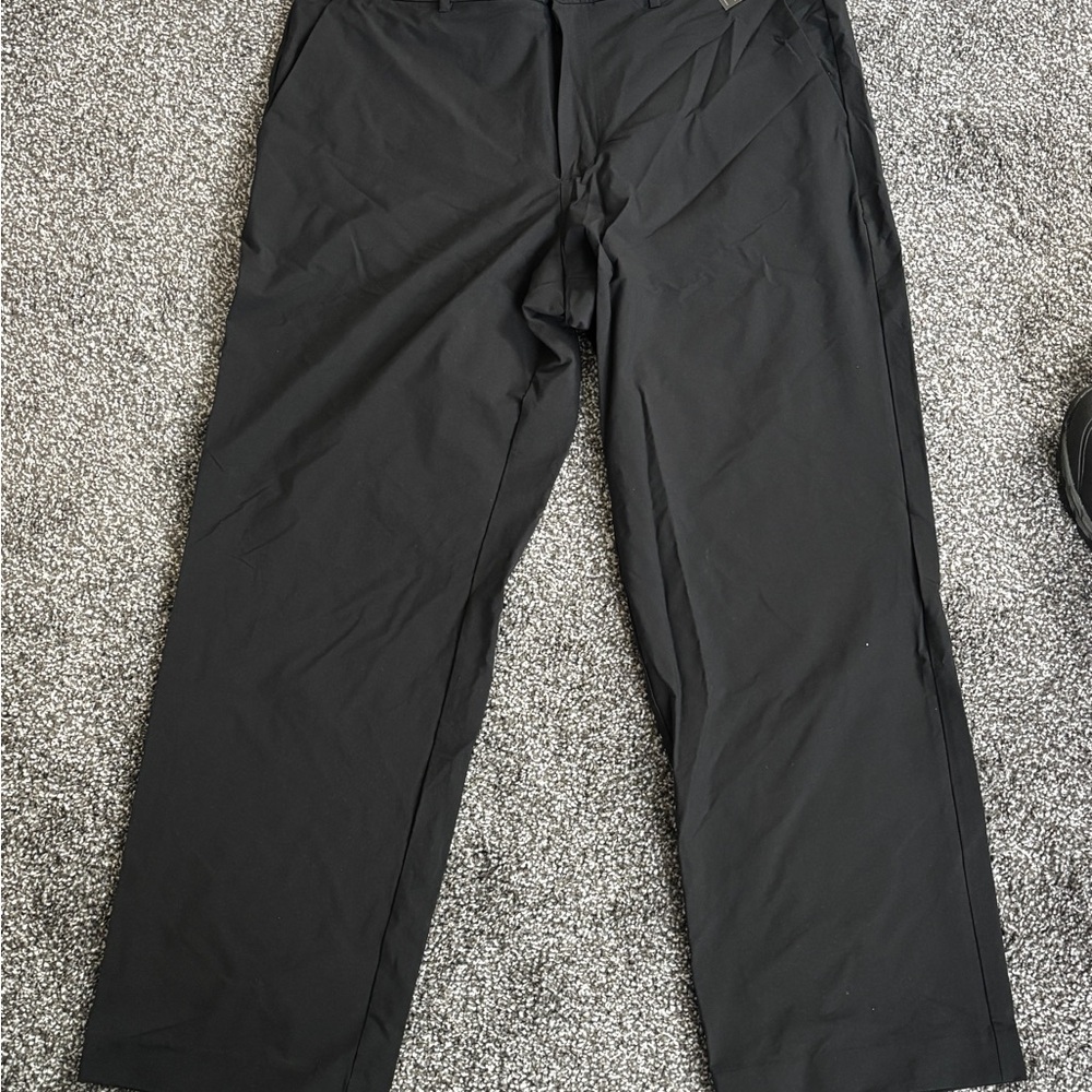 GapFit Men's Black Pants Size 40x30”with Tags
